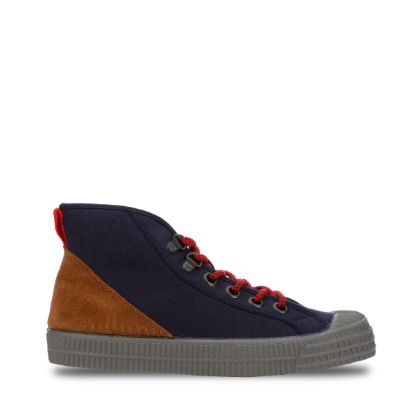 Bild von S.D. HIKER NAVY