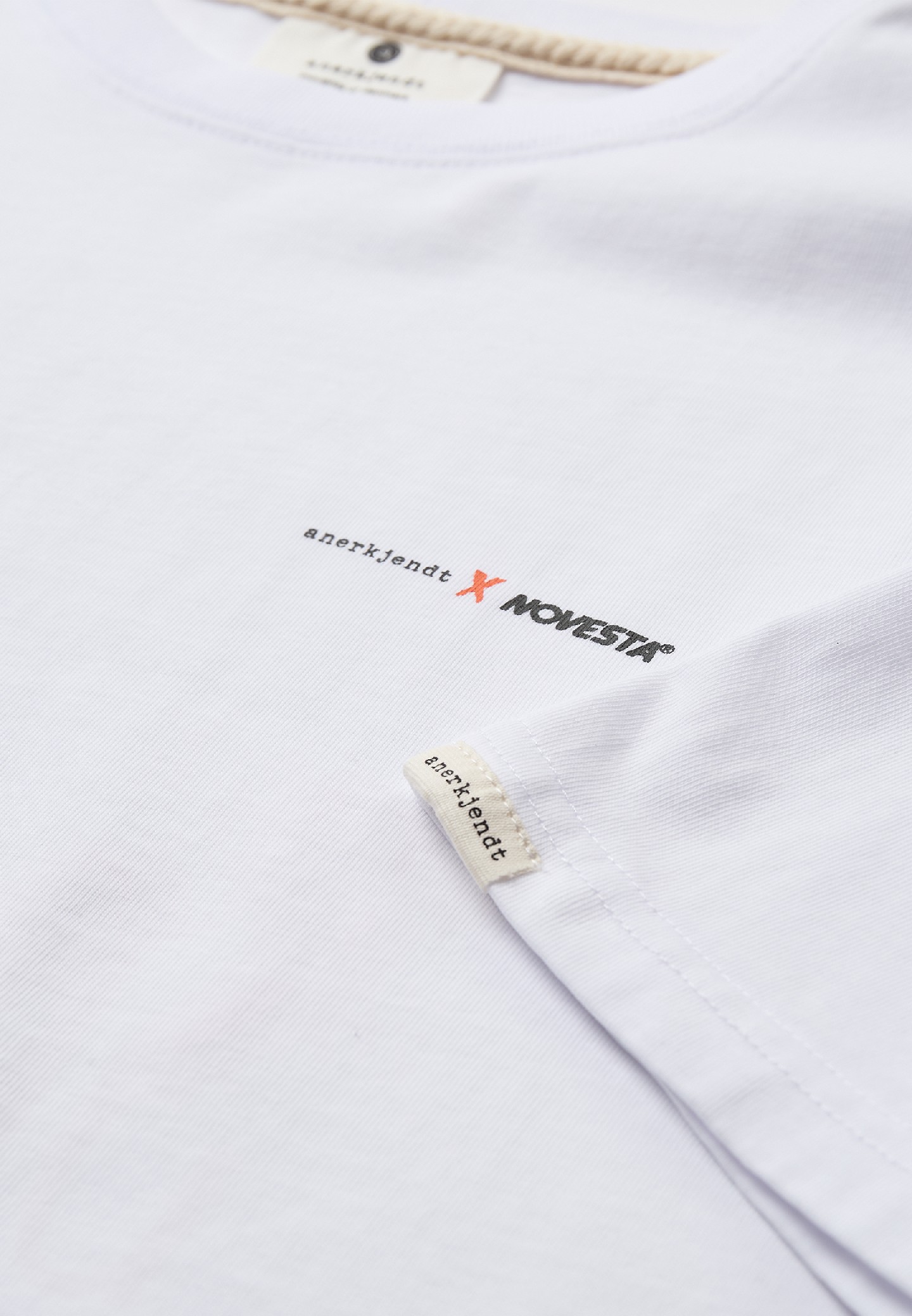 Bild von AKVILLADS TIMELESS SS TEE